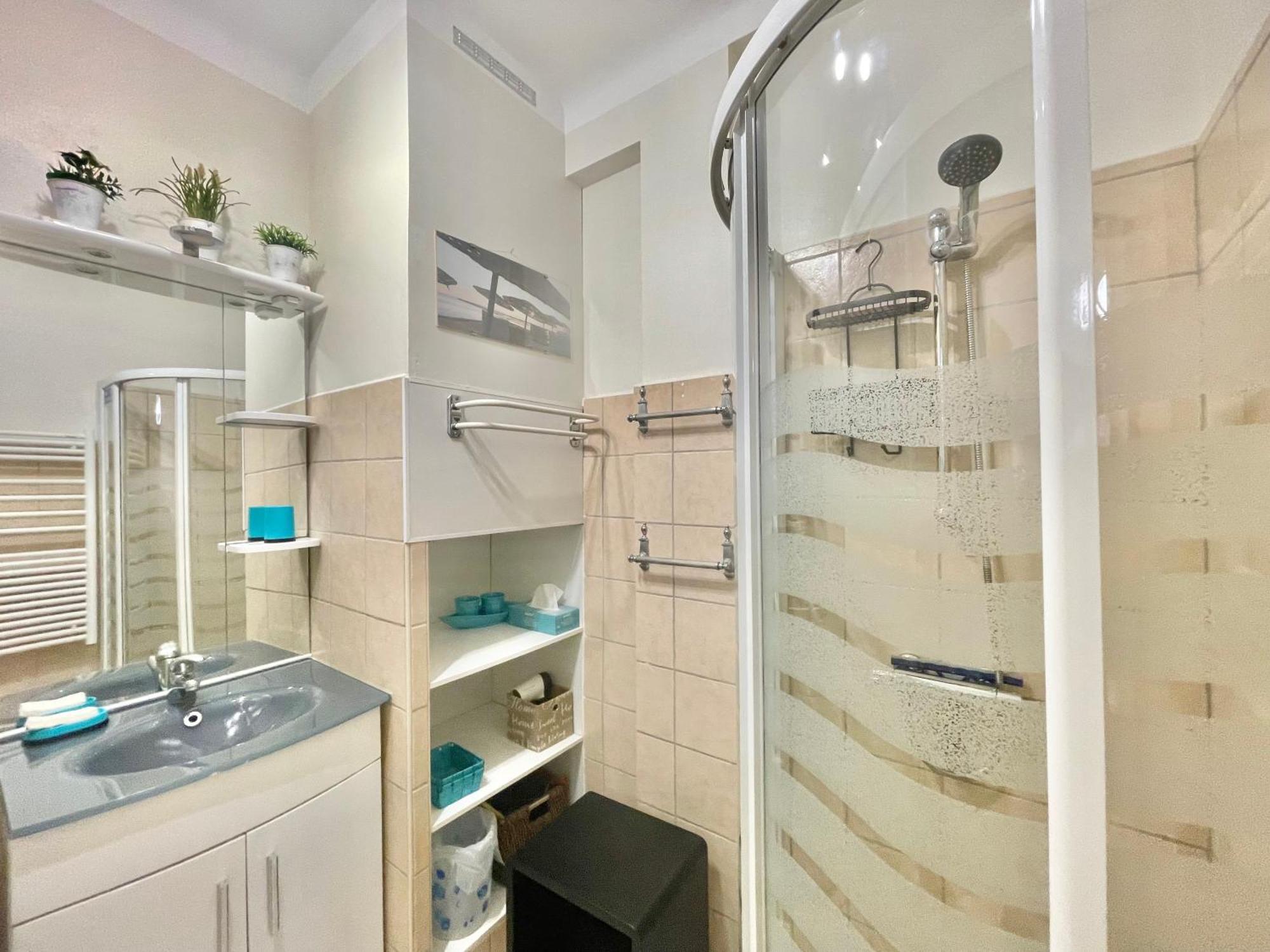 Appartement Le Petit Magellan à Cannes Extérieur photo